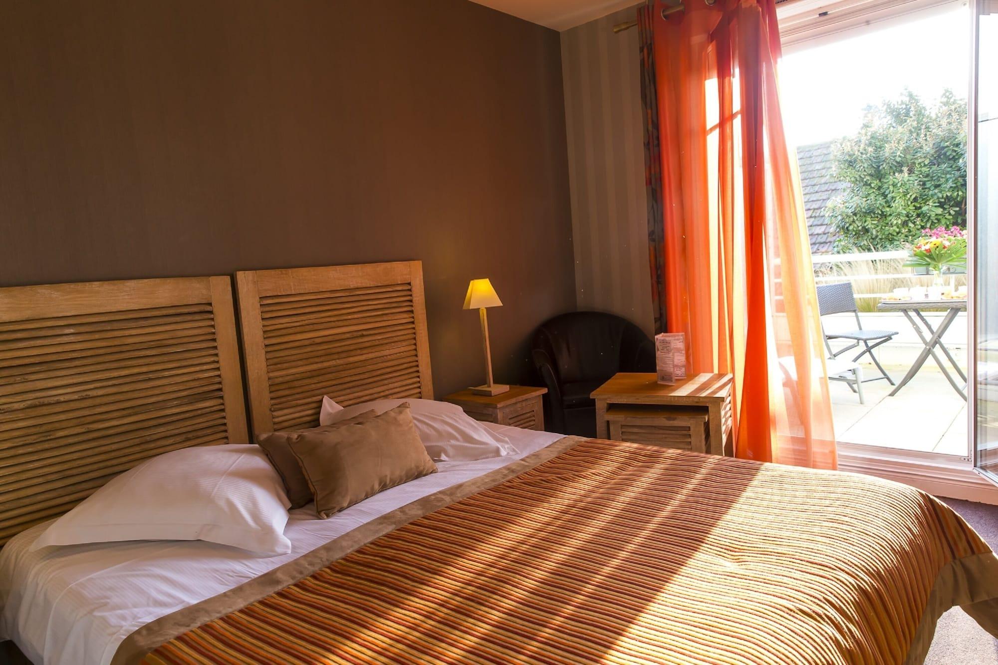 Almoria Hotel & Spa Deauville Eksteriør bilde